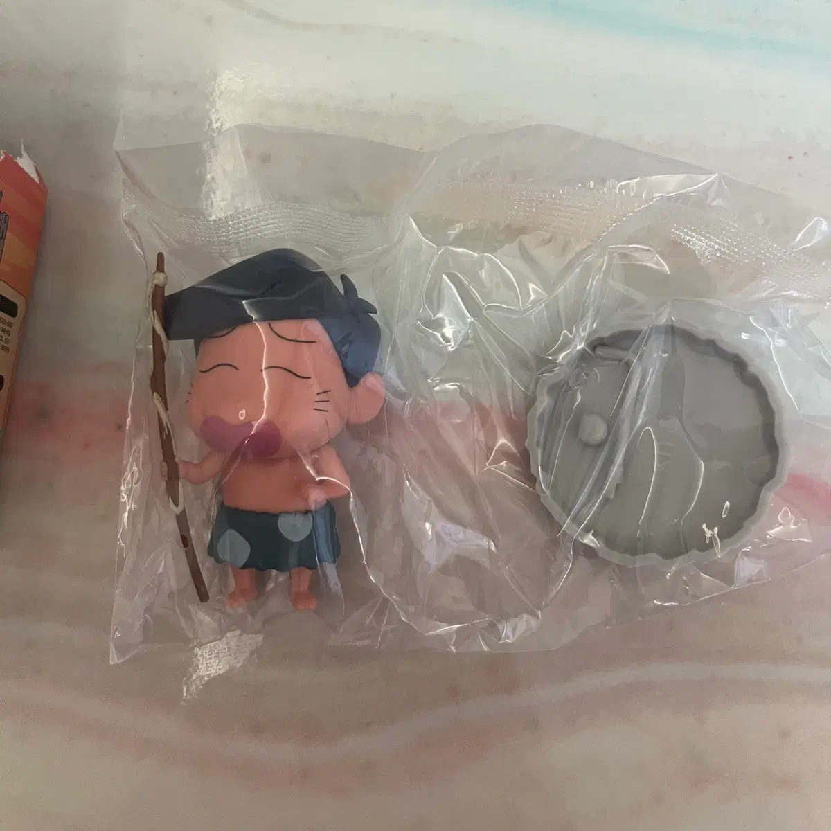 짱구 원시시대 피규어  철수