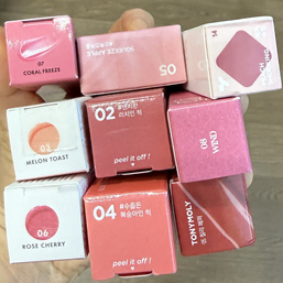 무배. 새상품 / 어뮤즈 , 릴리바이레드, 투쿨포스쿨 틴트 판매합니다.