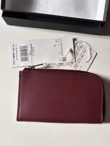 택 포함 새상품 하자품 마가렛호웰 명함지갑