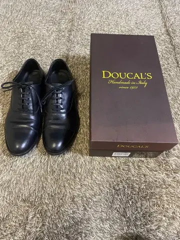 DOUCAL'S 듀칼스 스트레이트 팁 신발 블랙 41 박스 포함