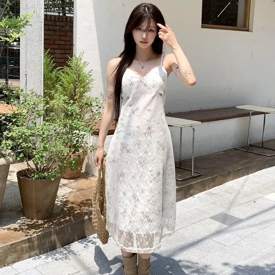 빈티지 플라워 레이스 브이넥 나시 롱 원피스