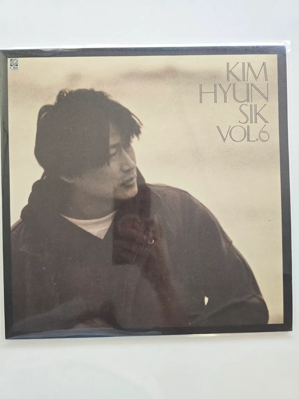 김현식 6집 초반 LP/ KIM HYUN SIK VOL.6 (내 사랑 내 곁에 / 추억 만들기)/ 가사집 있음/ NM
