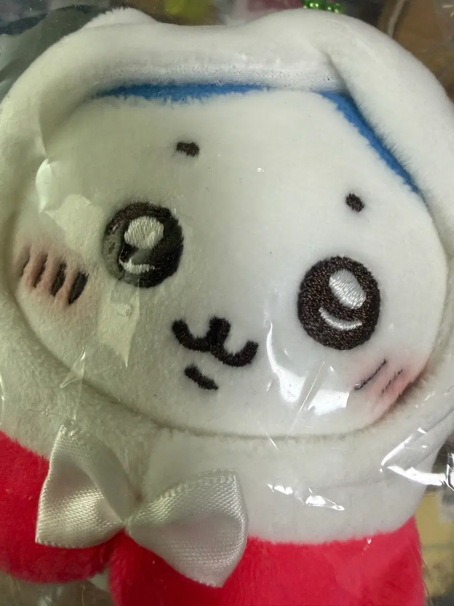 산리오 콜라보 재판 포챠코 하치와레 판매