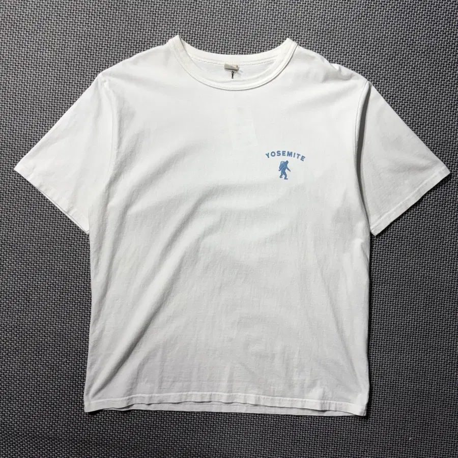 BARNS OUTFITTERS 반팔