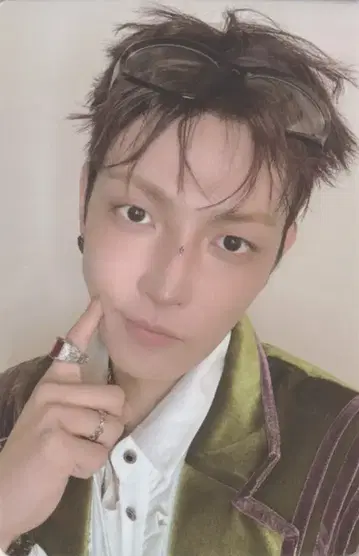 ATEEZ A VER. HONGJOONG GOLDEN HOUR : Part.5 A
