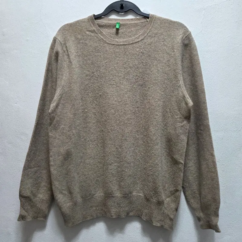 BENETTON 울 라욷드 니트 여 J5992