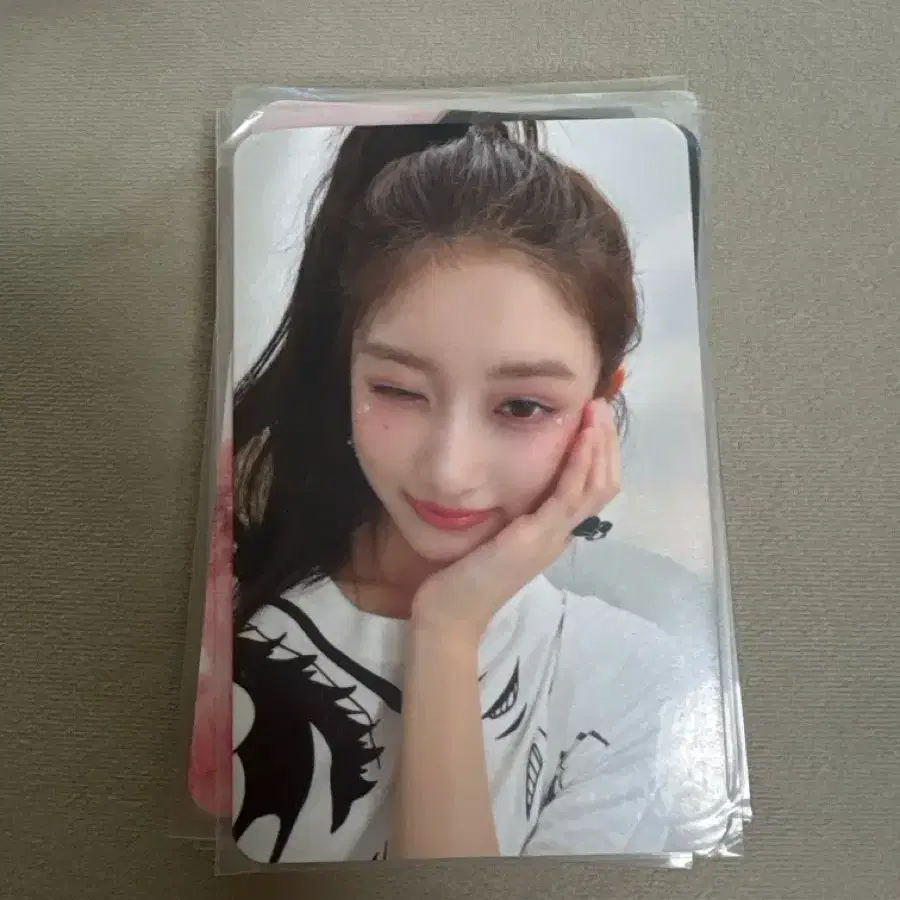 아이브 리즈 가을 레이 유진 포카