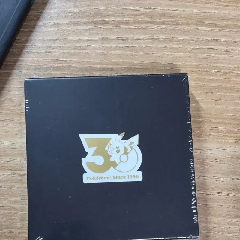 포켓몬 30주년 7월 기념 뱃지