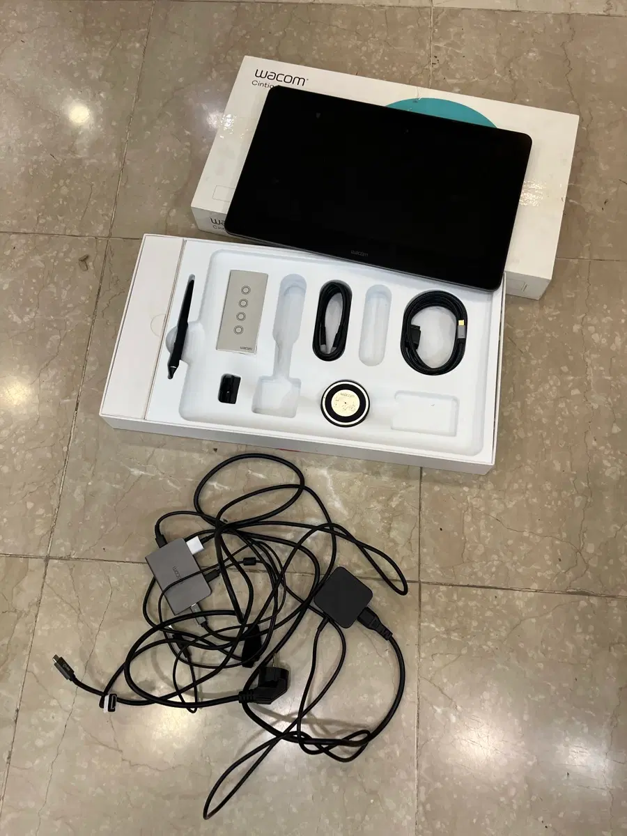 와콤 신티크 프로 dth-1620