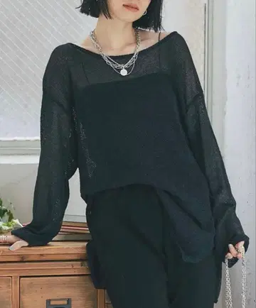 리브 드와 페이퍼 거즈 루즈 시어 니트 블랙