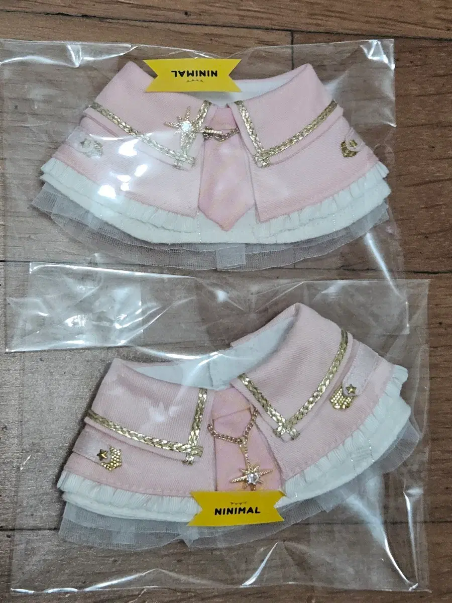 니니멀 10cm 넥타이케이프 핑크 2개있어요