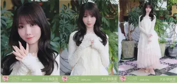 =LOVE 2026년 6월 랜덤 브로마이드 오타니 에미리 2026 June (20thcw [ 모라토리움 ] ) 3종 컴프