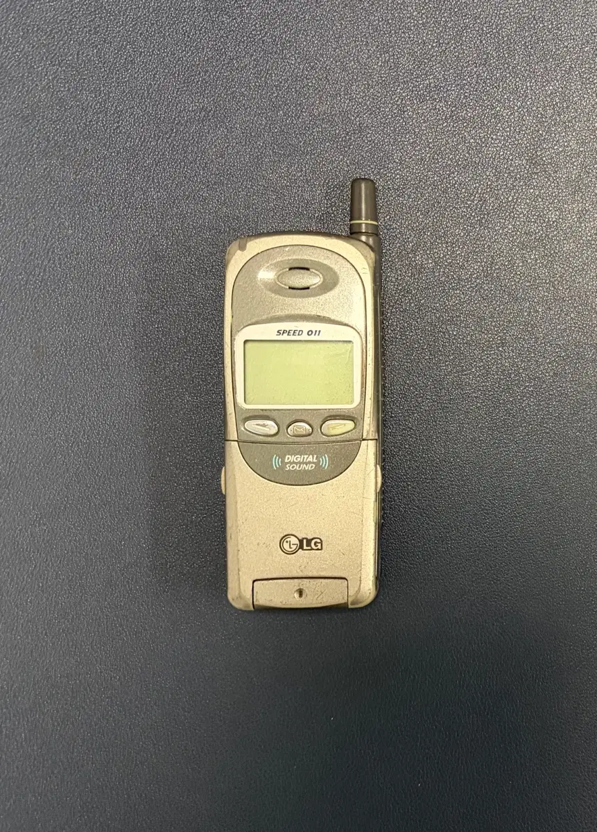 LG wever 플립폰 골동폰 팝니다