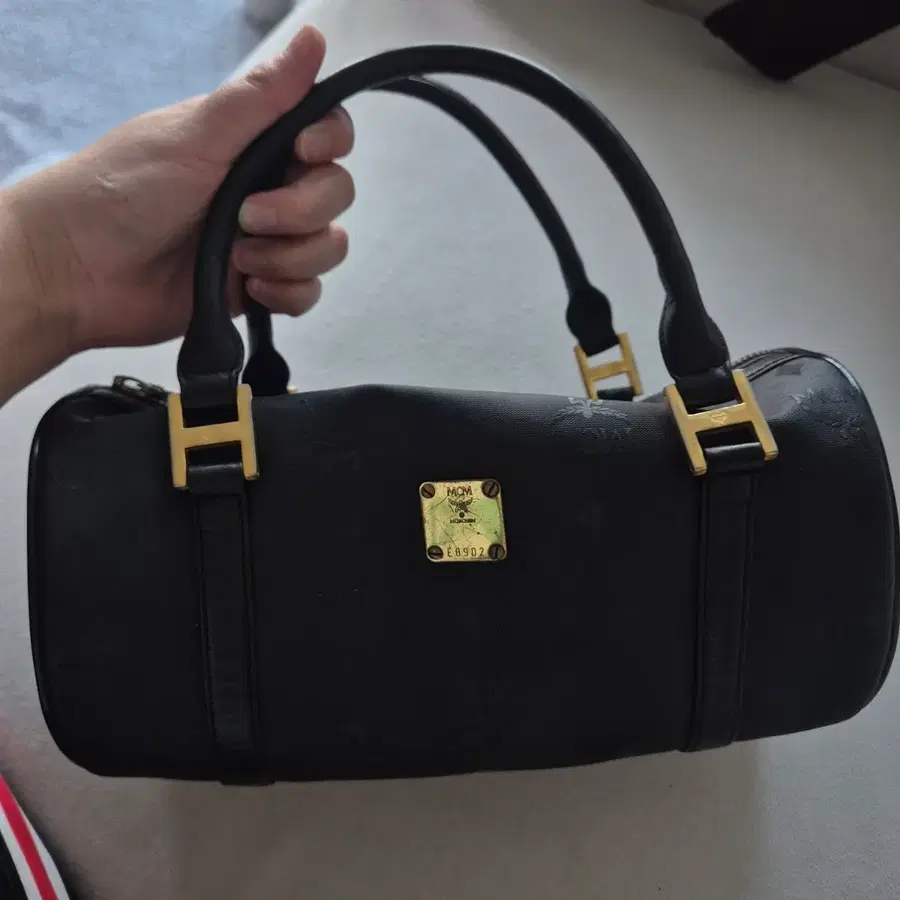 MCM 원통 토트백 정품