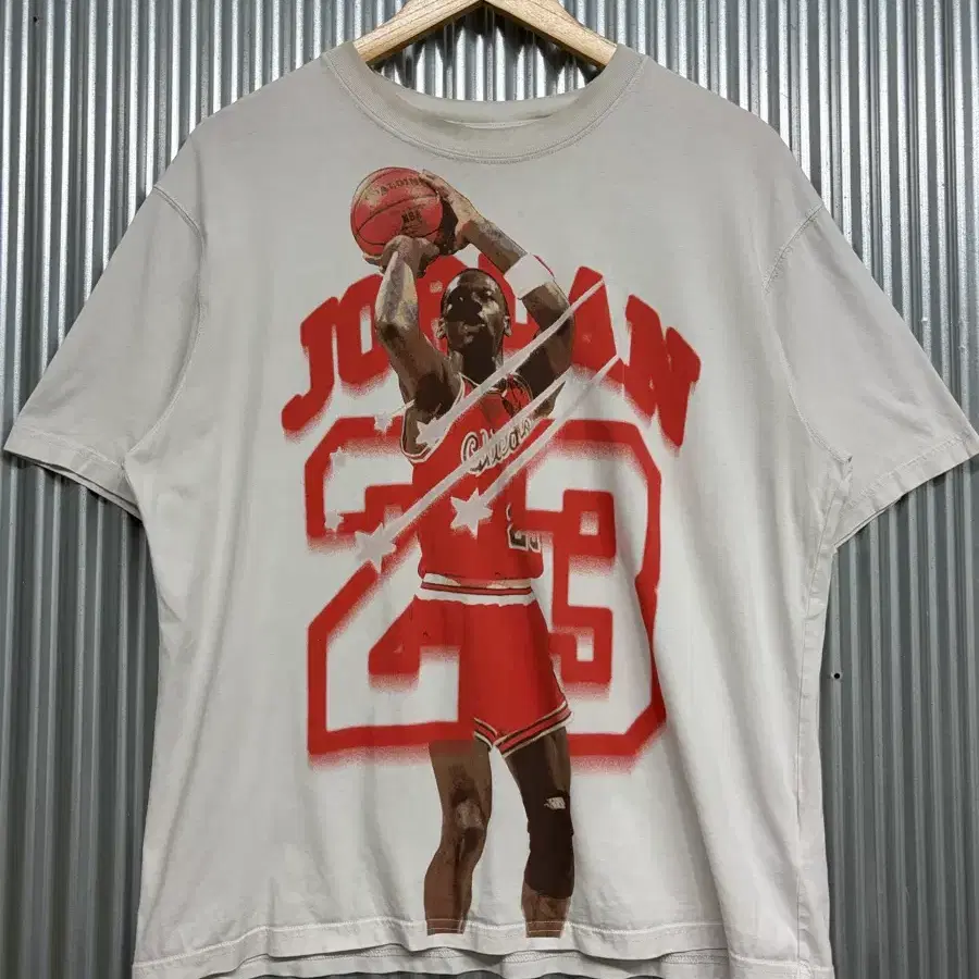 [90] 나이키 조던 Nike Jordan 23 포토 빅프린팅 반팔 티셔츠 아이보리 3.5