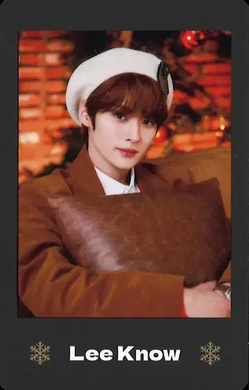 StrayKids LeeKnow 2023 Xmas POPUP STORE A