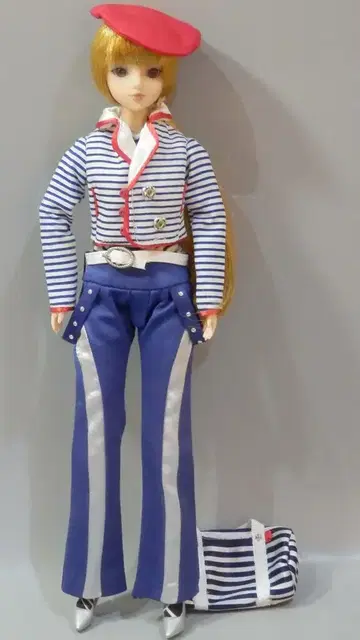 준 플래닝 J-Doll 마르쉐