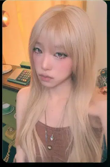 YENA 포토북 ver. LOVE CATCHER 빨간색