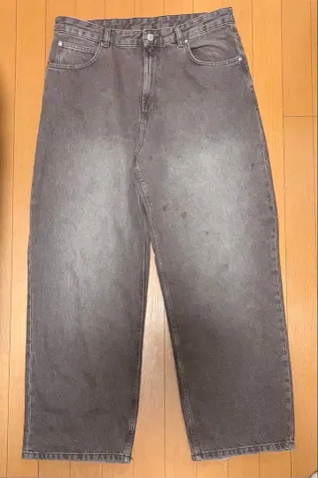ZARA 브라운 데님