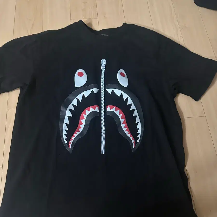 Bape 베이프 샤크 M