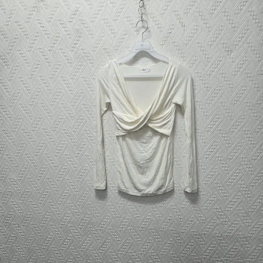 L244 여성 티셔츠
