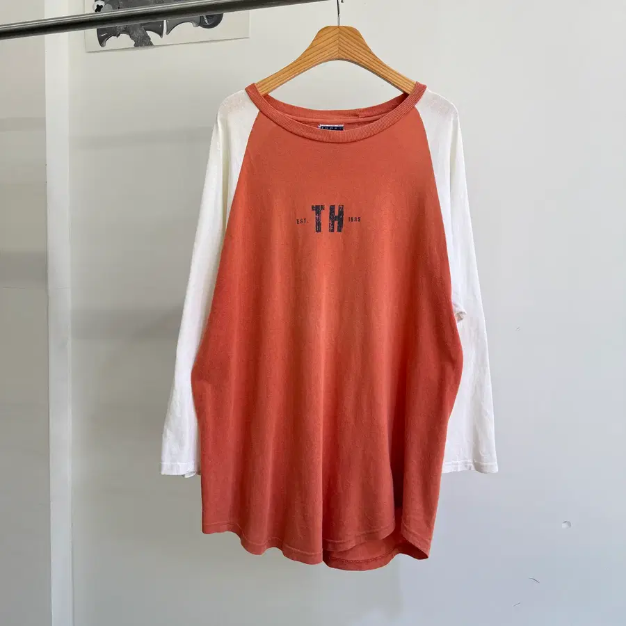 빈티지 TOMMY HILFIGER 나그랑 티셔츠
