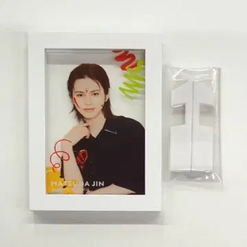 INI INI museum 마츠다 진 프레임 스탠드