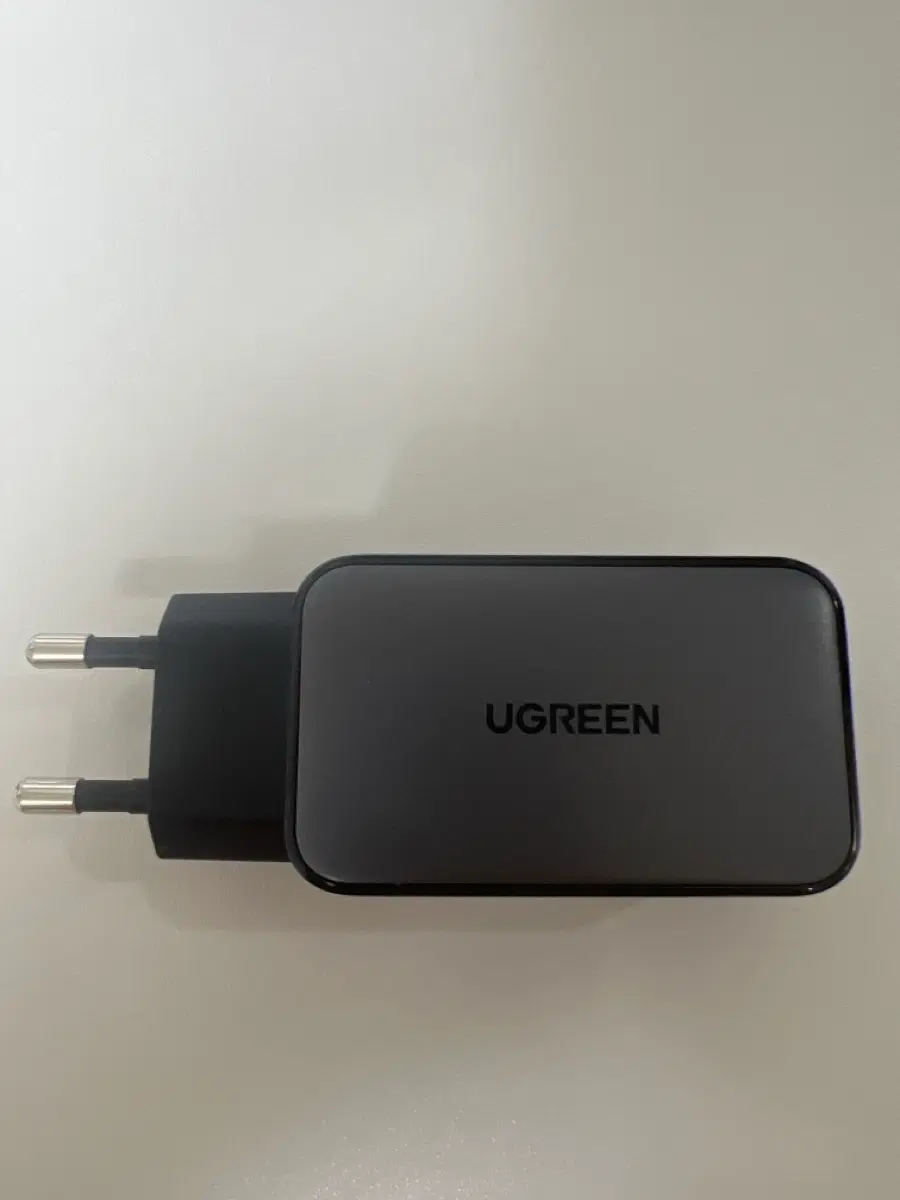 유그린 65W 충전기