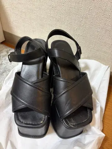 EMODA 통굽 샌들 블랙 M