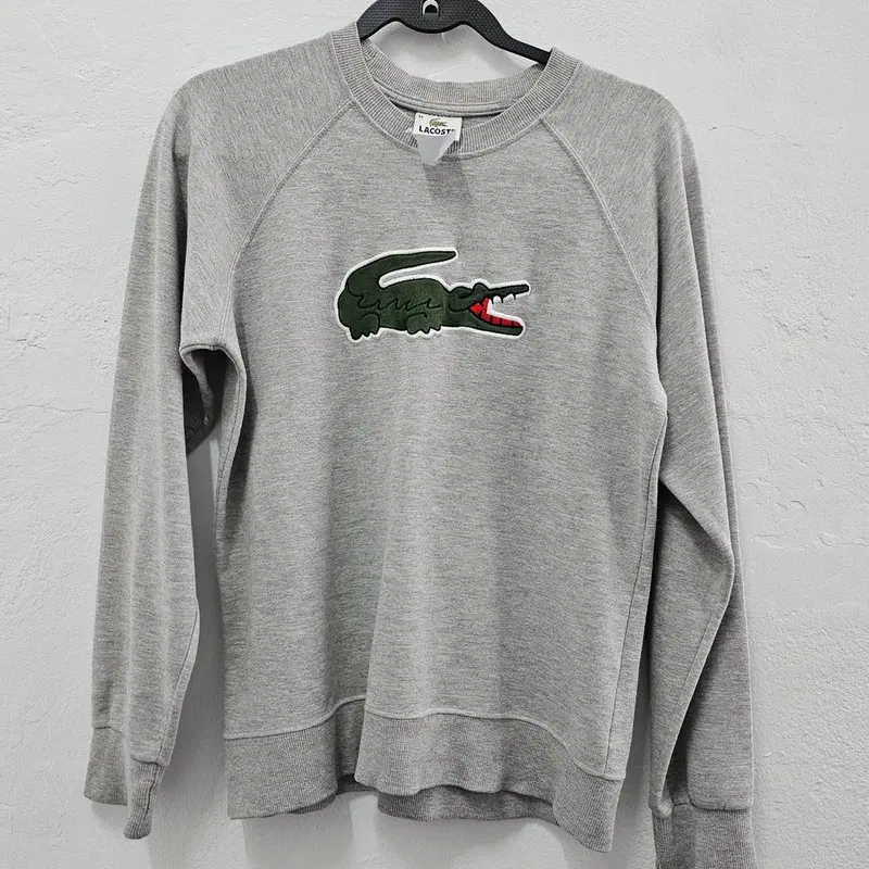 LACOSTE 맨투맨 여 66 J6028