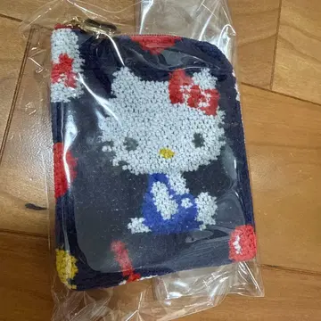 헬로키티 사이드 파우치 페이러
