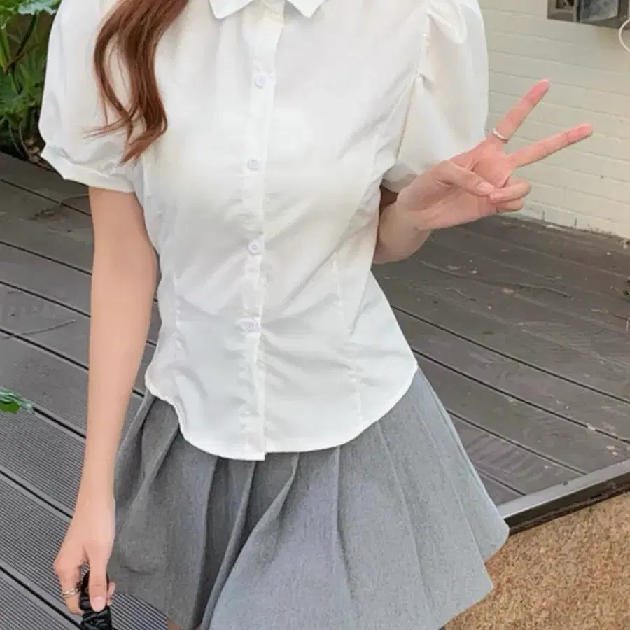화이트 흰색 셔츠 반팔 카라 스쿨룩 프레피룩 퍼프 백리본 빈티지