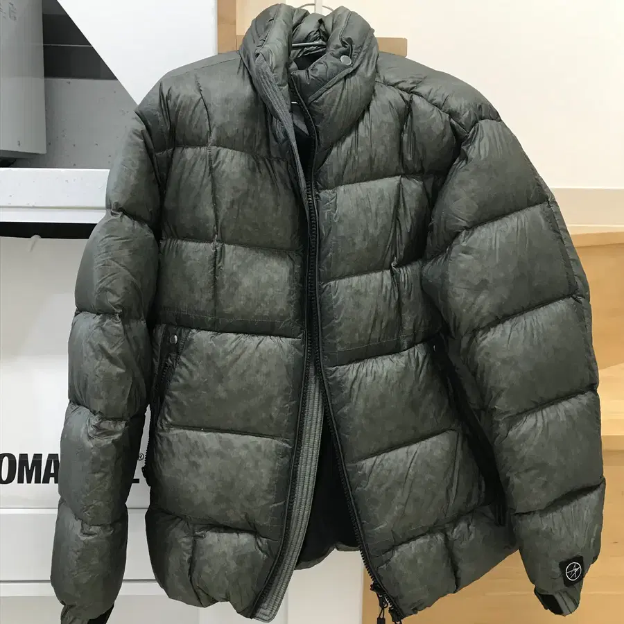 록히드마틴 패딩 LM CLOUD COLOR LAYERED HOOD DOWN JP (KHAKI)