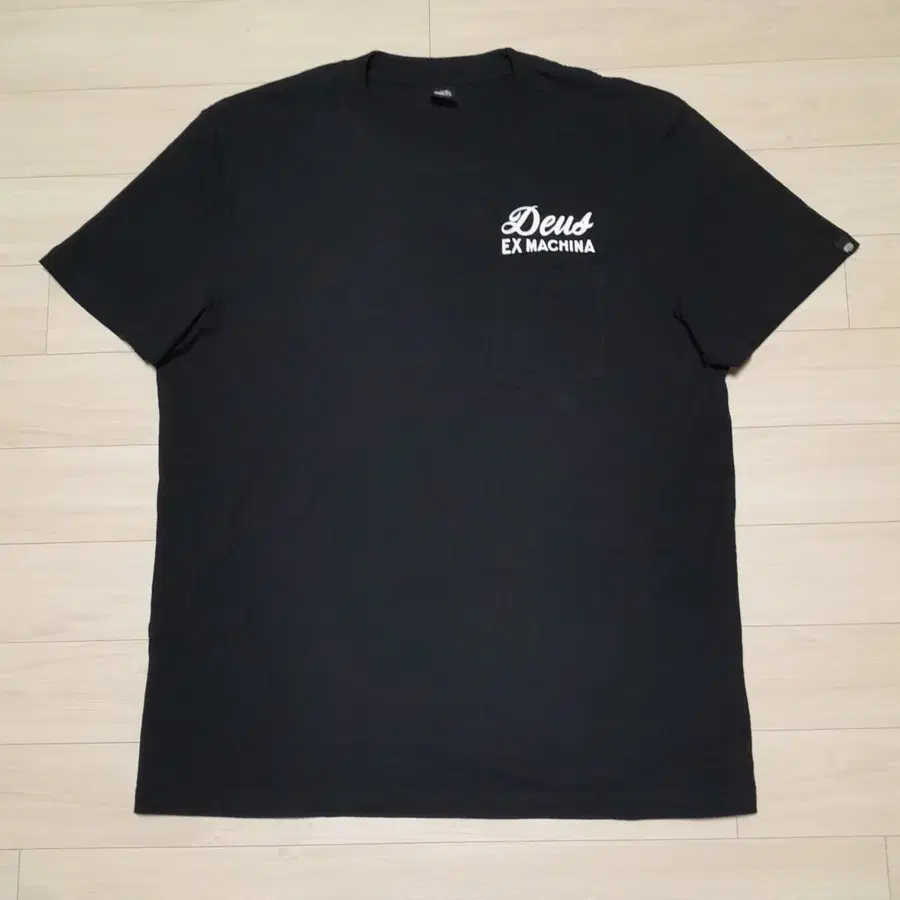 데우스 엑스마키나 포켓 반팔 블랙 (XL)