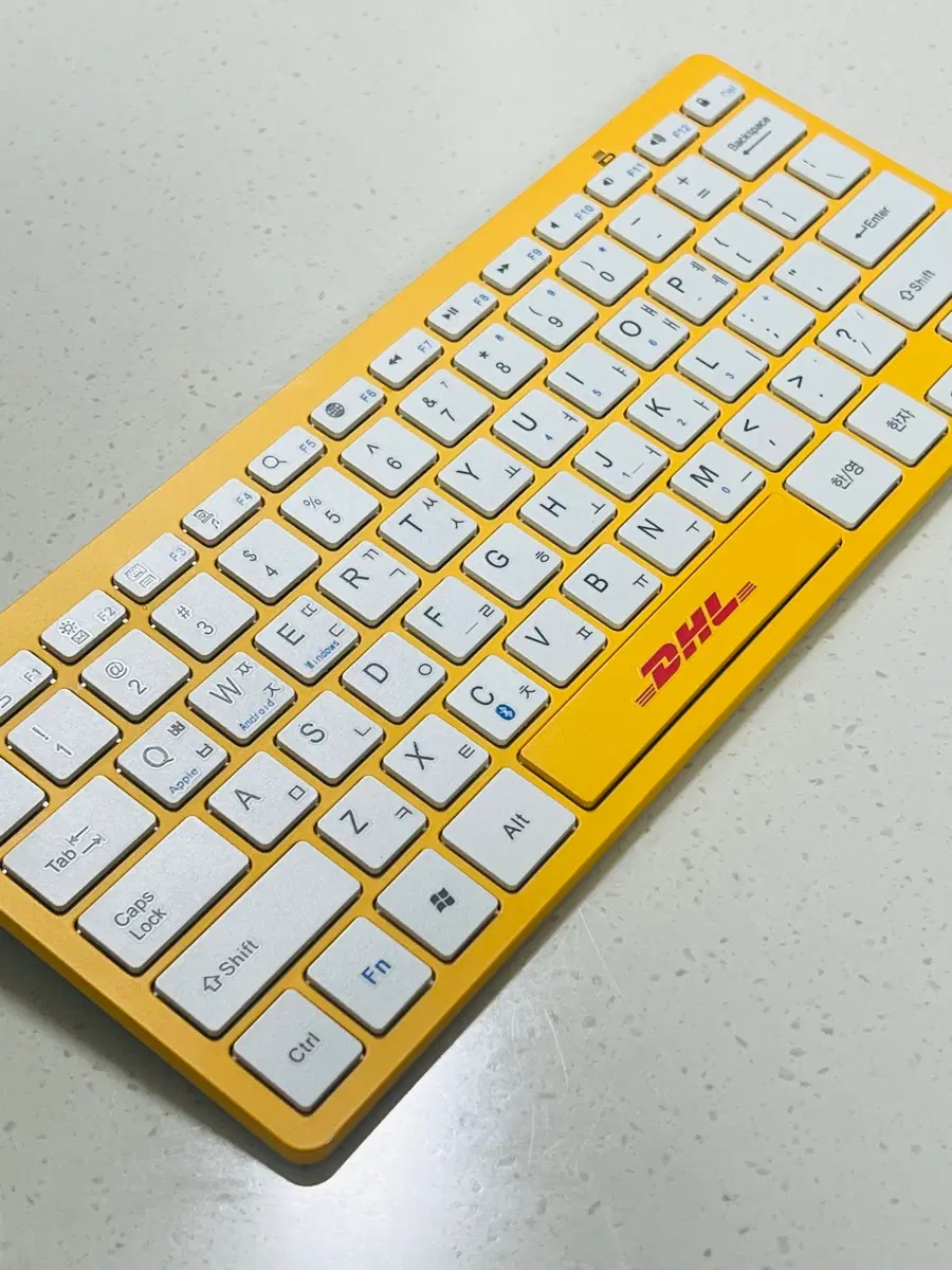 DHL 블루투스 키보드 희귀템