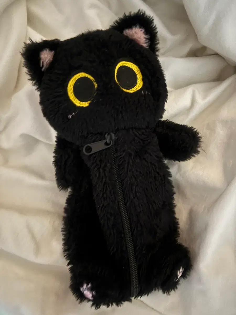 깜냥이 필통