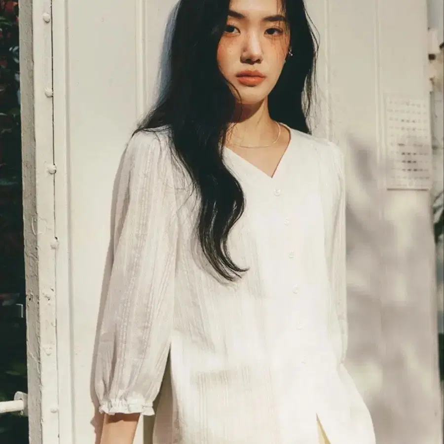 로엠 여성 블라우스 화이트