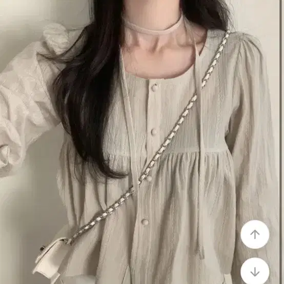 에이블리 블라우스