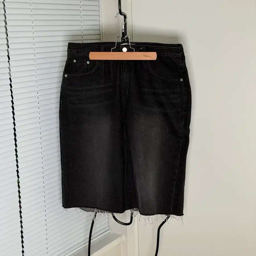 빈티지 카프리 기장 흑청 데님