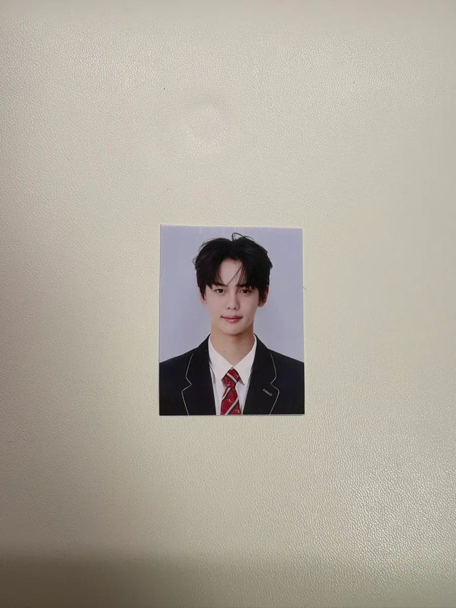 앤더블 규빈 증명사진