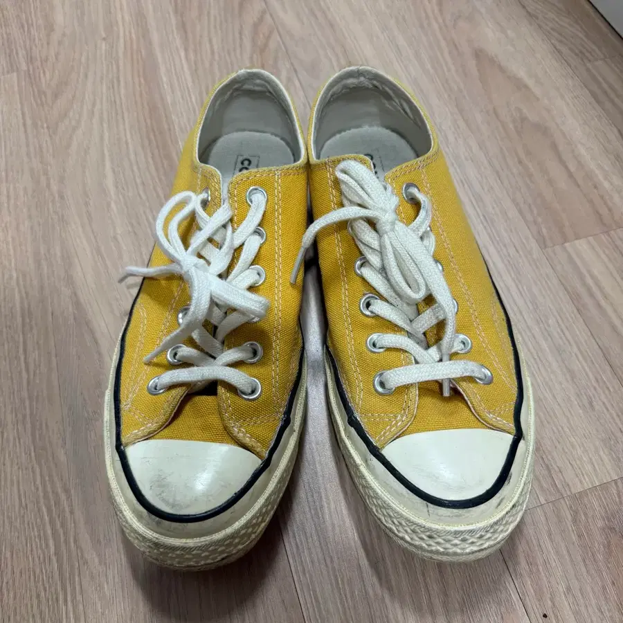 컨버스 척 70 로우 빈티지 캔버스 선플라워 245 162063C