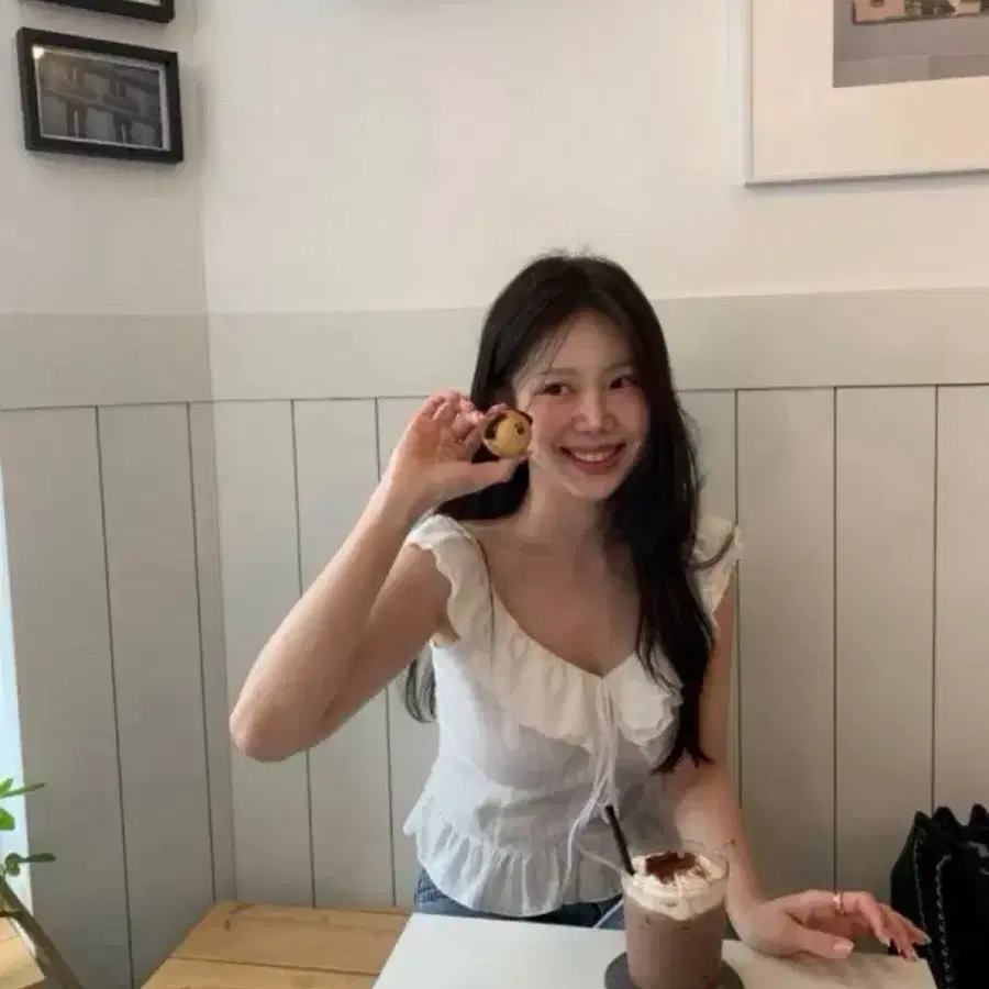 온트마켓 웬디 블라우스