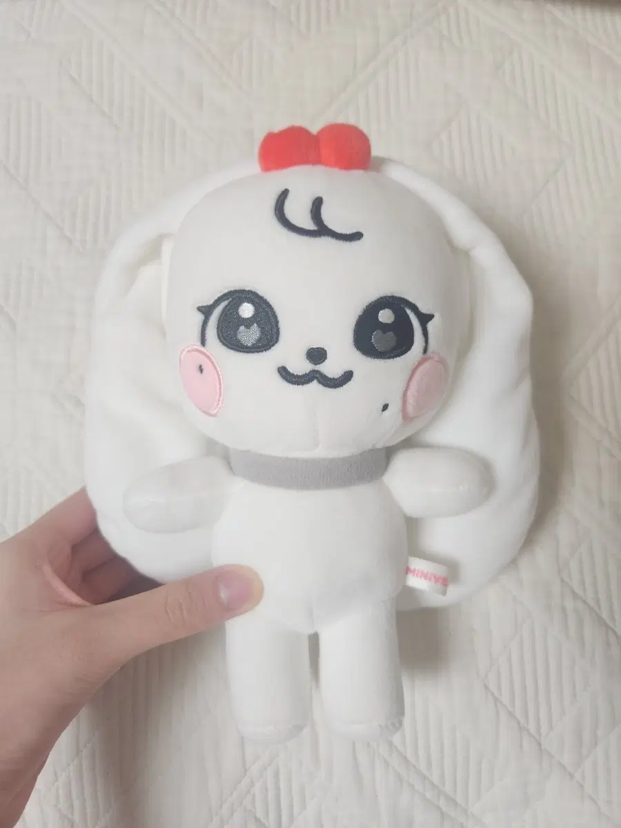 에이티즈 포카나 인형이랑 아이브 장원영 미니브 체리 인형 거래해요!