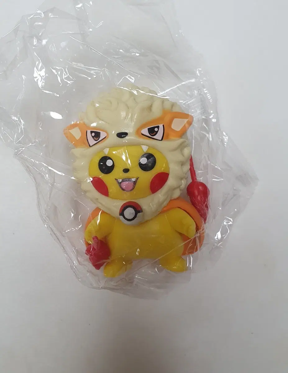 판쵸피카츄 윈디 피카츄 피규어 새상품
