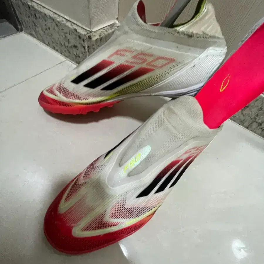 아이다스 F50 엘리트