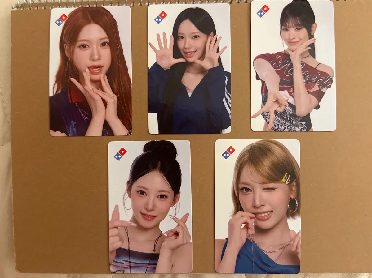 도미노 리센느 포토카드 5명 풀세트 일괄