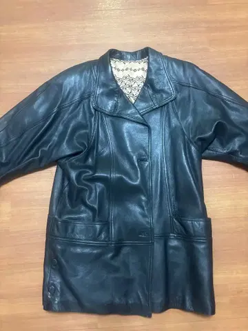 돈 카를로스 가죽 자켓 블랙