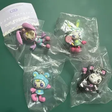 Mezzo Piano 피규어 키링 4종 세트 세미 컴프