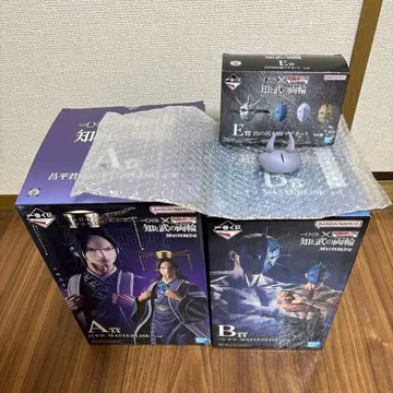 제일복권 킹덤 A상 창평군 B상 바지오우 피규어 E상 산민 가면