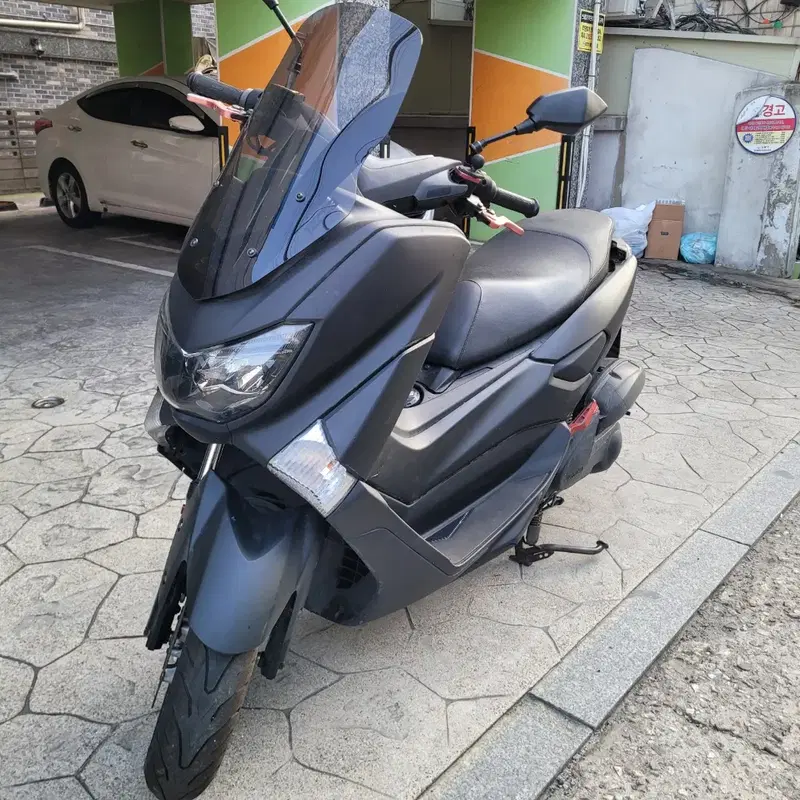 야마하 엔맥스 nmax 125cc 스쿠터 팝니다